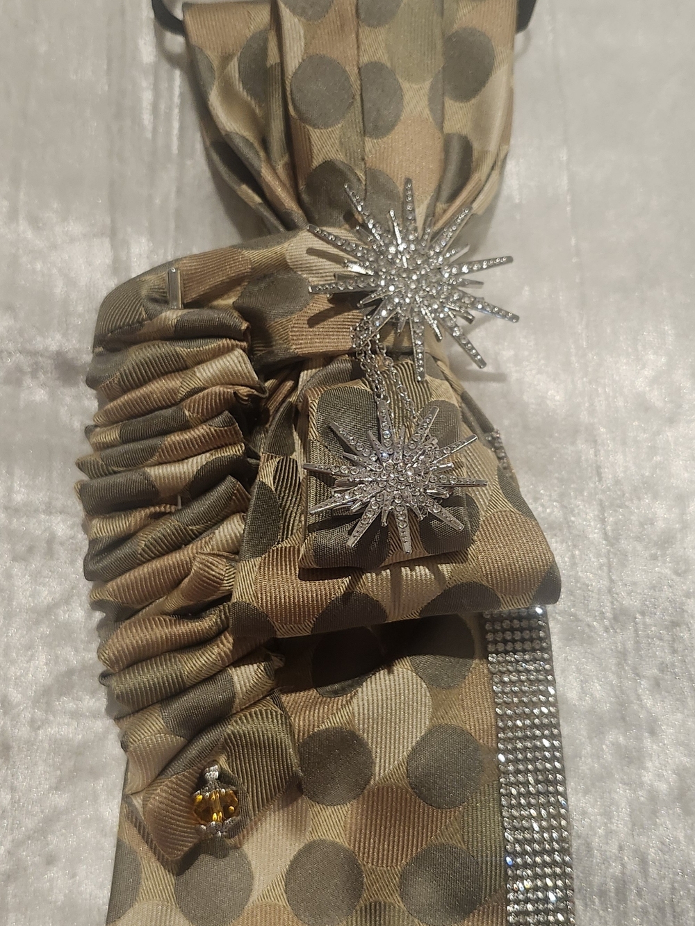 Polka Dot Statement Tie with Crystal Star Pins & Accents